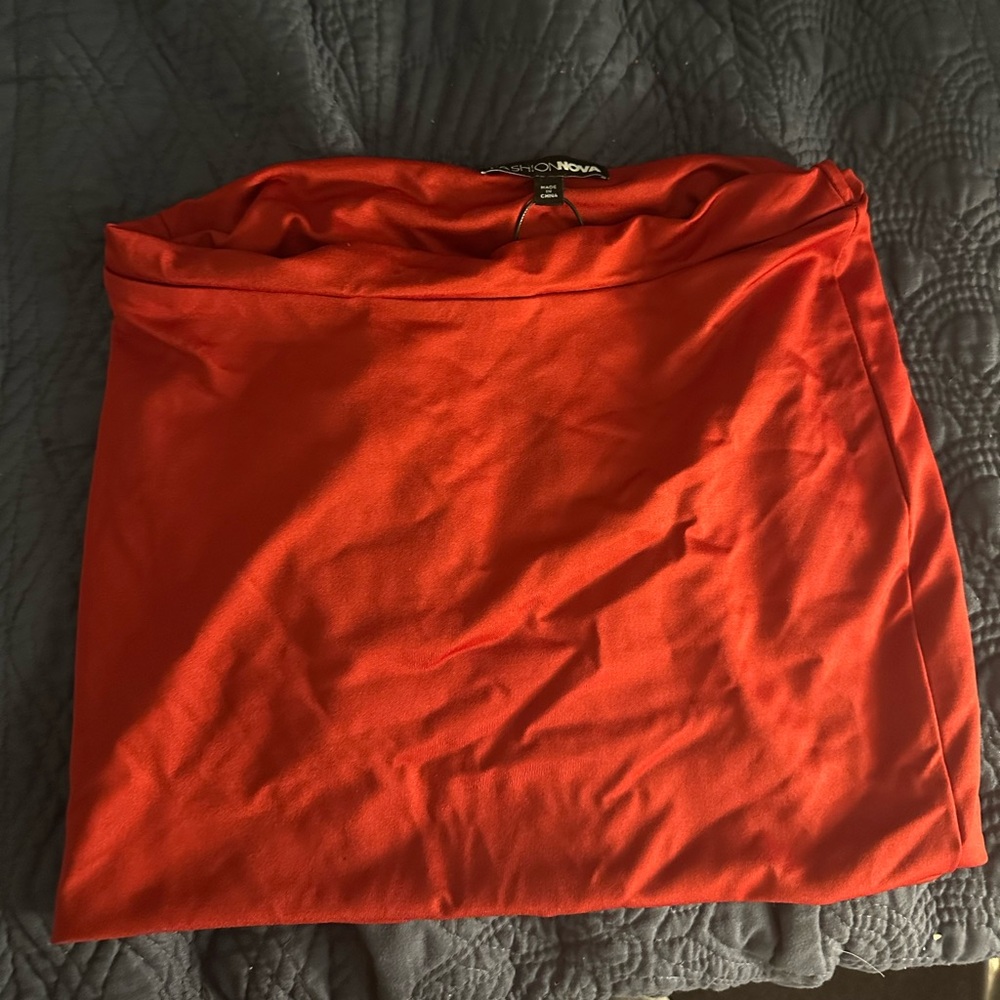 Mini red skirt